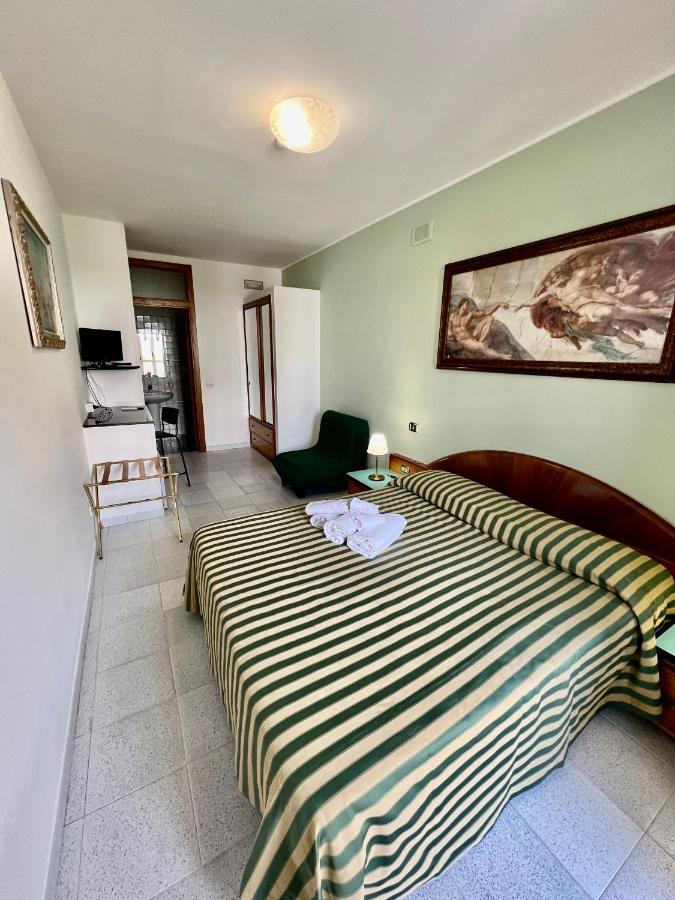 Hotel Minerva Otranto Exterior photo
